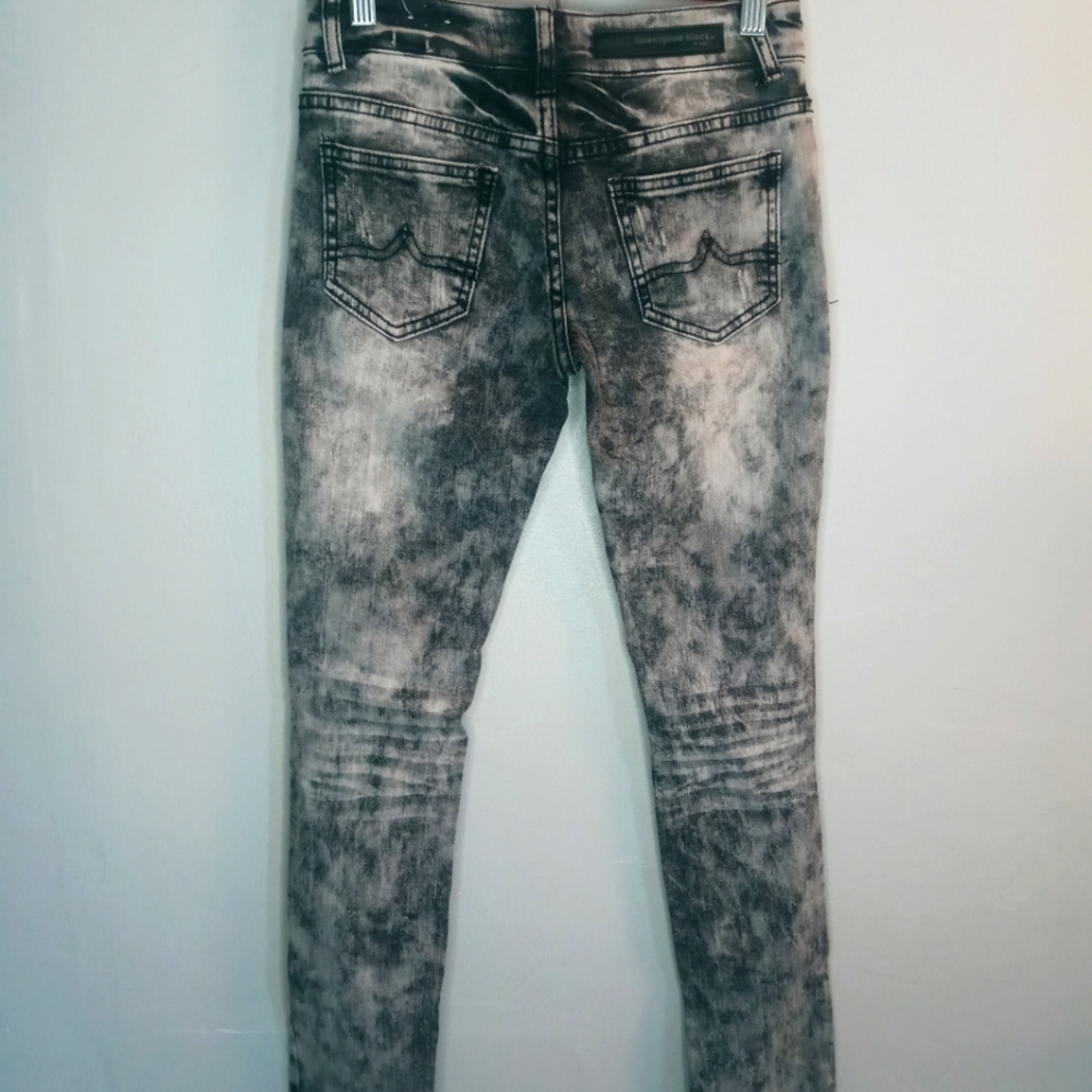 Twentyone Black Jeans